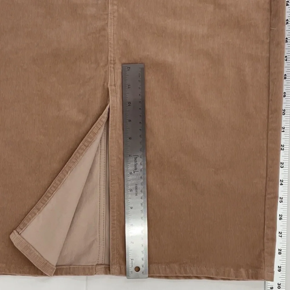 NWT Shyanne Tan Corduroy Skirt Size 29 waist Mid Length Boot Barn - Picture 4 of 7